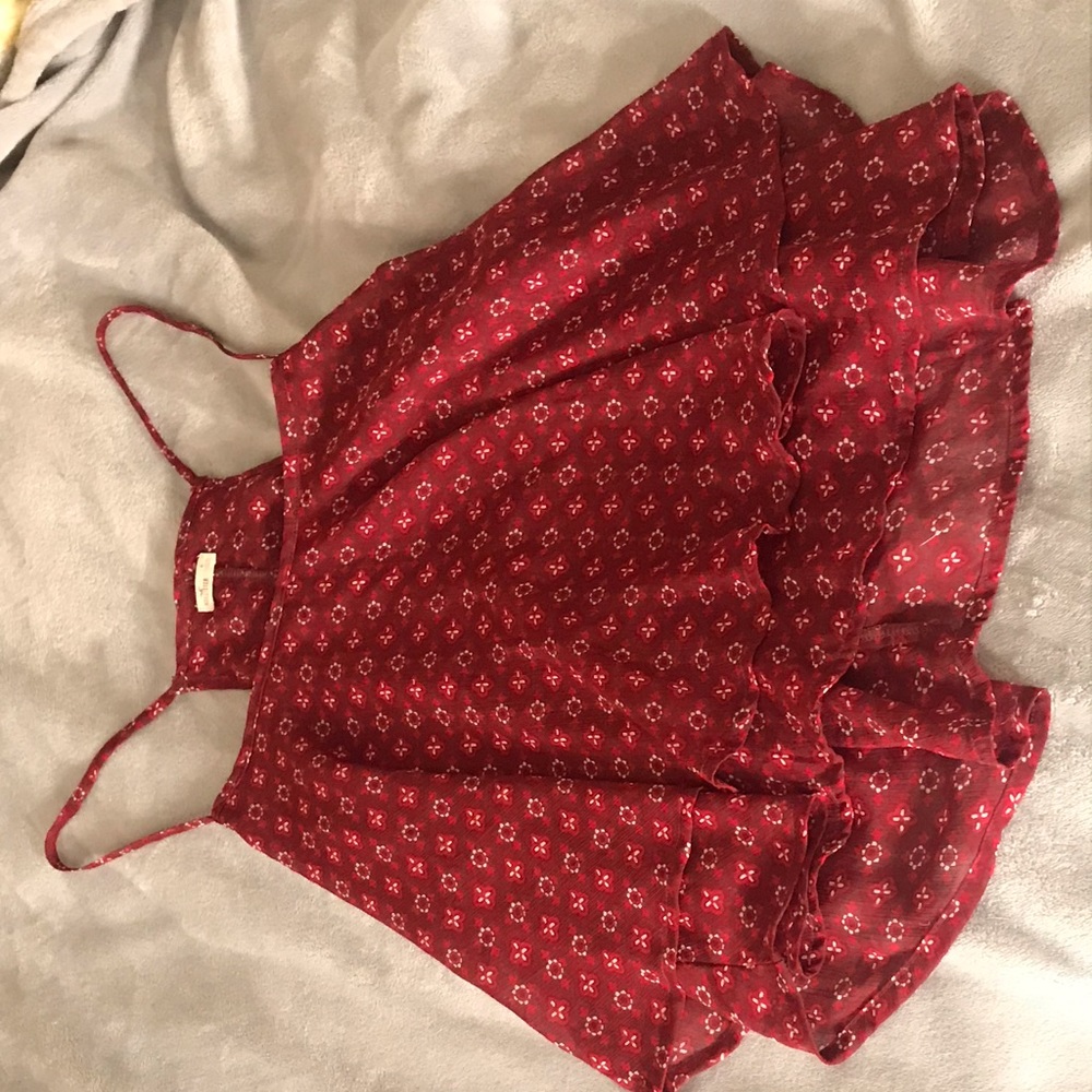 Red cropped tank top! - Picture 2 of 2